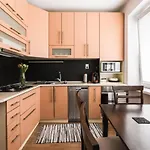 Flexihome Sk - Tolsteho - Free Parking On The Street - 2 Bedrooms Appartamento Košice