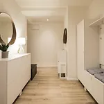 Flexihome Sk - Tolsteho - Free Parking On The Street - 2 Bedrooms * Košice
