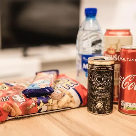 Apartmán Flexihome Sk - Tolsteho - Free Parking On The Street - 2 Bedrooms *