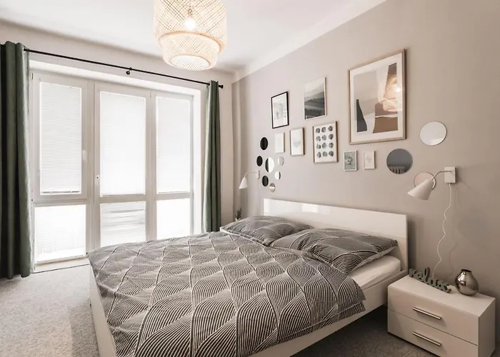 Flexihome Sk - Tolsteho - Free Parking On The Street - 2 Bedrooms Appartamento Košice