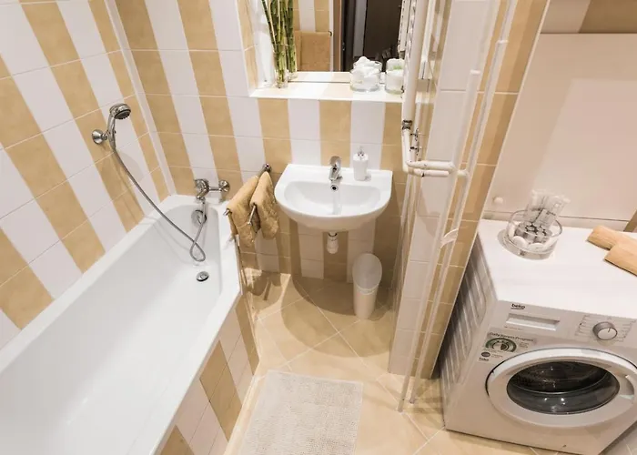 Flexihome Sk - Tolsteho - Free Parking On The Street - 2 Bedrooms Appartamento Košice